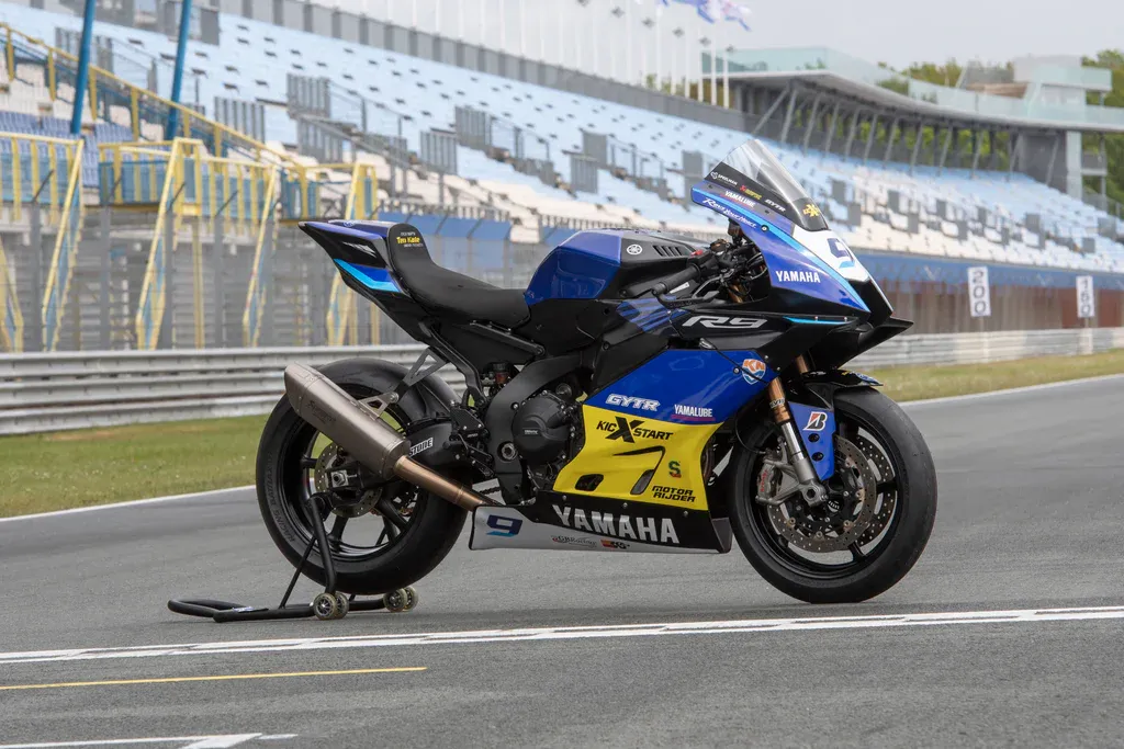 Yamaha R9 Cup 2 r9 cup 5
