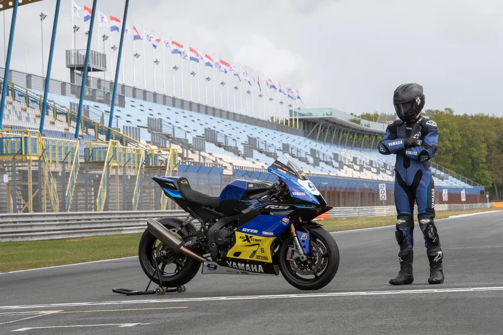 Yamaha R9 Cup 1 r9 cup 6